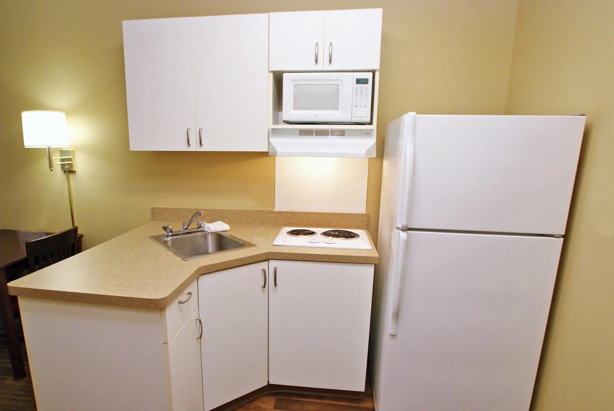 Extended Stay America Suites - Kansas City - Overland Park - Quivira Rd Lenexa Eksteriør billede
