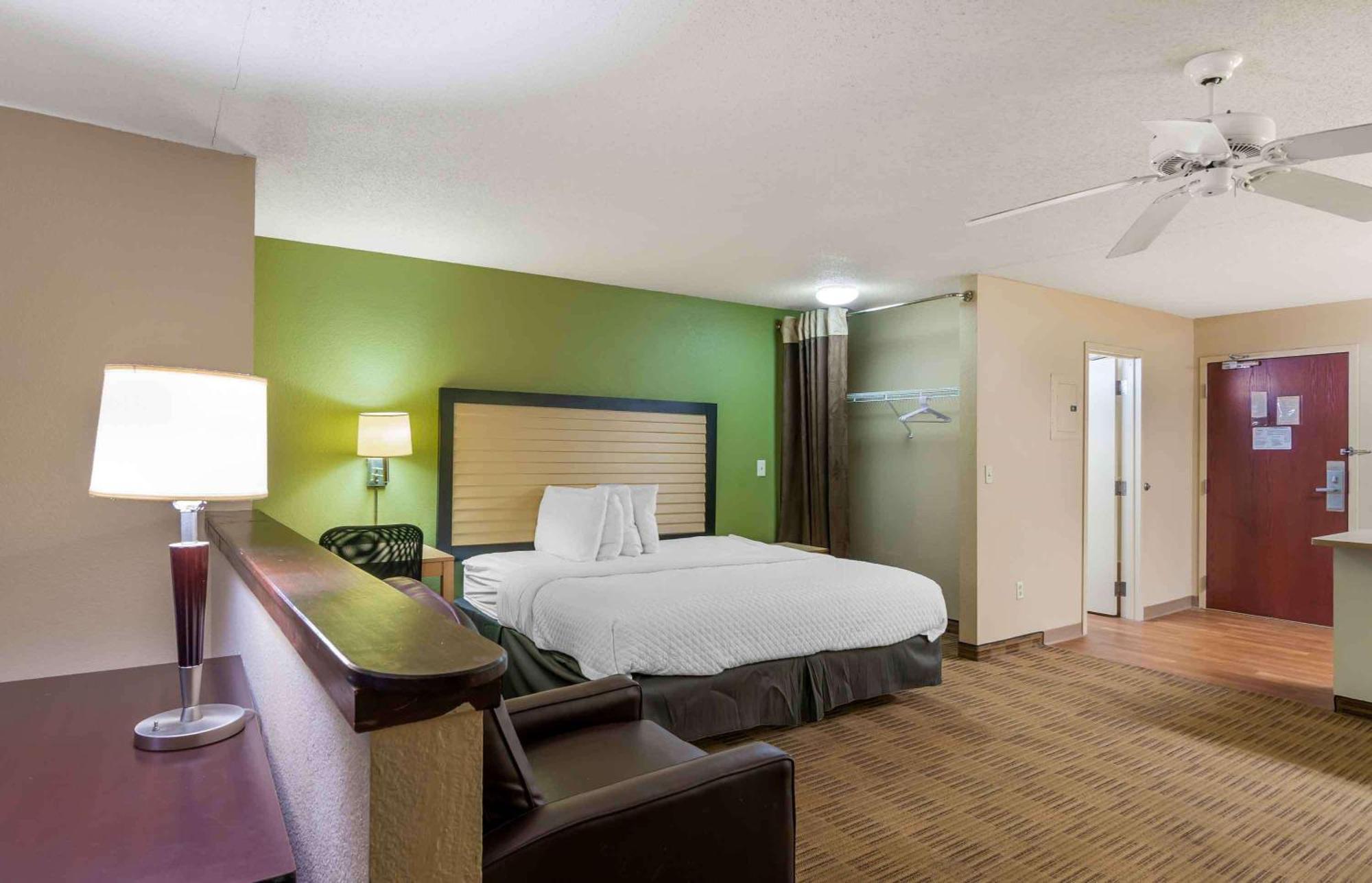Extended Stay America Suites - Kansas City - Overland Park - Quivira Rd Lenexa Eksteriør billede