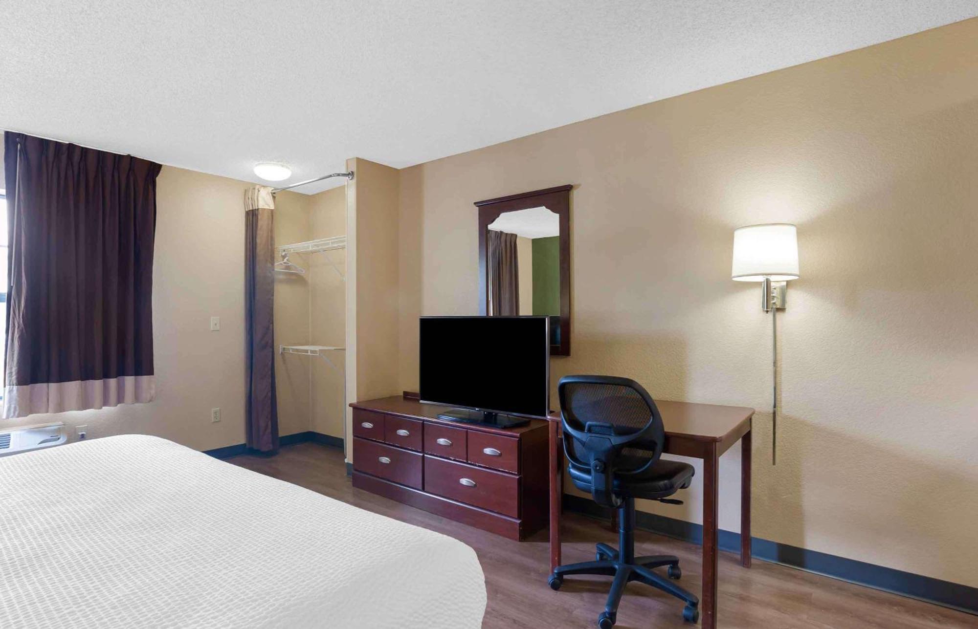 Extended Stay America Suites - Kansas City - Overland Park - Quivira Rd Lenexa Eksteriør billede