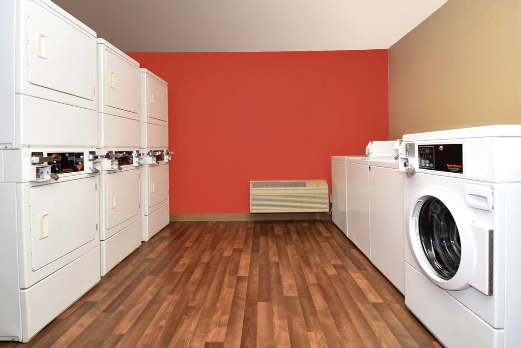 Extended Stay America Suites - Kansas City - Overland Park - Quivira Rd Lenexa Eksteriør billede