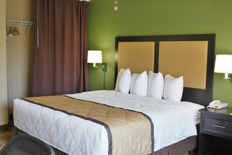 Extended Stay America Suites - Kansas City - Overland Park - Quivira Rd Lenexa Eksteriør billede
