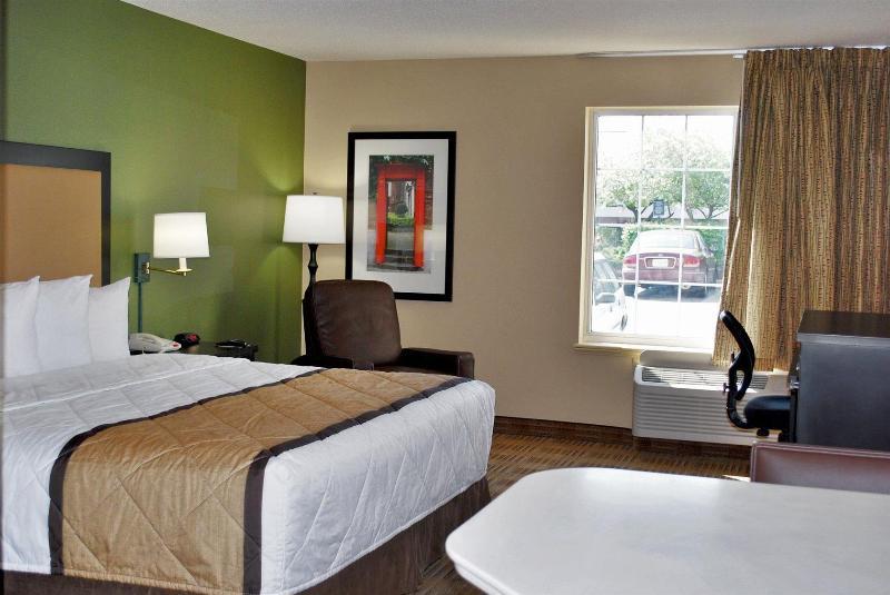 Extended Stay America Suites - Kansas City - Overland Park - Quivira Rd Lenexa Eksteriør billede